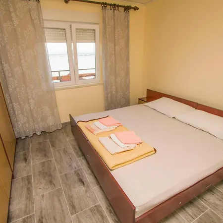 Marin Apartment *