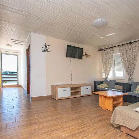 Marin Apartment *