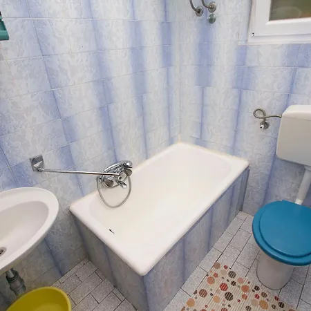 Marin Apartman Tkon